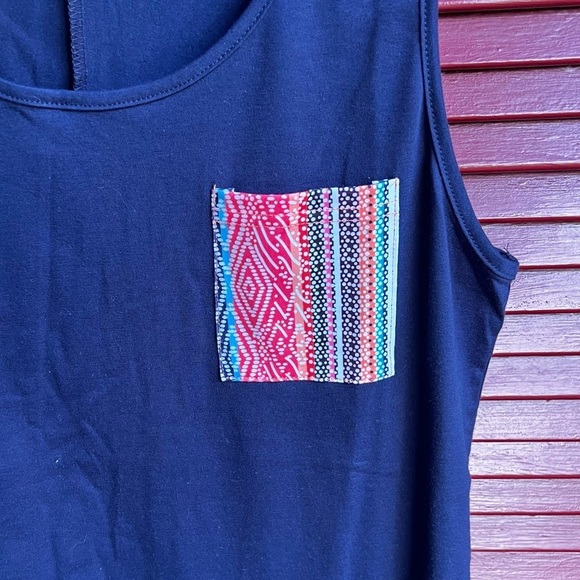 SHEIN Emery Rose geo pocket pattern large tank top - Picture 4 of 8